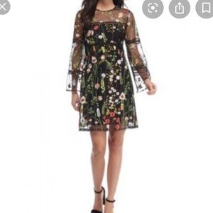 NANETTE LEPORE Embroidered floral long sleeve dress